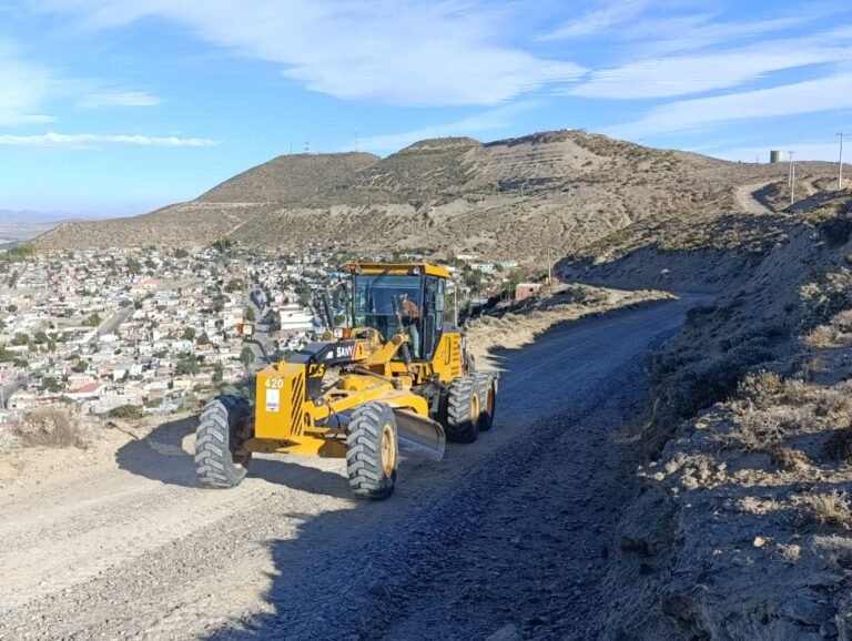 Se potencian los trabajos viales en los barrios de Comodoro