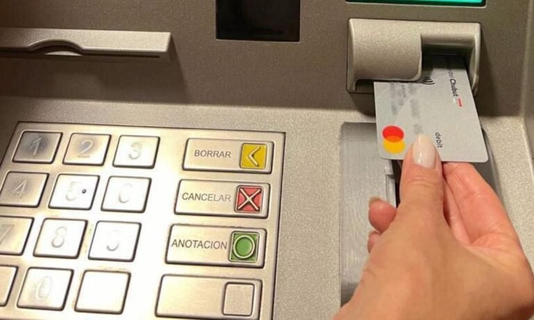 Provincia depositará los haberes el 4 de mayo para trabajadores activos y pasivos