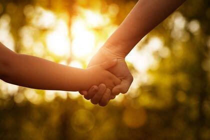 Buscan una familia para dos hermanos de 7 y 8 años que quieren crecer juntos
