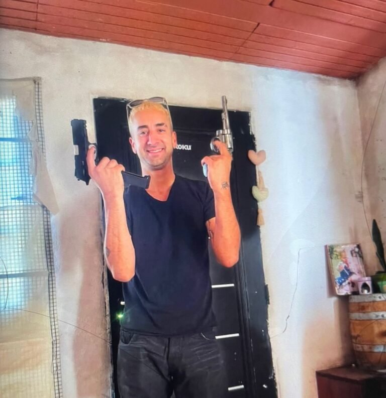 El sobreviviente del ataque a balazos tiene antecedentes y es investigado