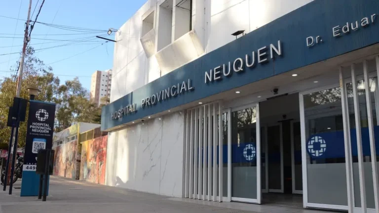 Conmoción: un bebé nació con cocaína en sangre y sus padres lo abandonaron en el hospital