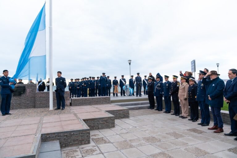 Día de la Bandera: fuerte llamado a rescatar los valores de los fundadores de la Patria