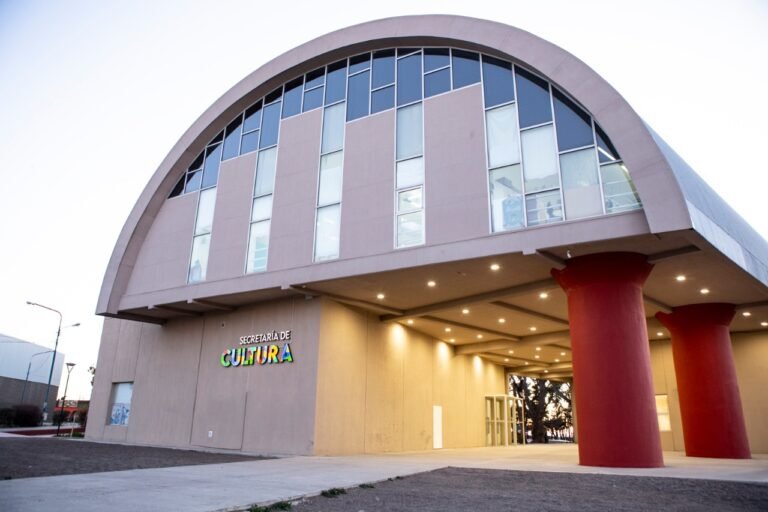 La Biblioteca Municipal cerrará por los preparativos de la Feria del Libro 2026
