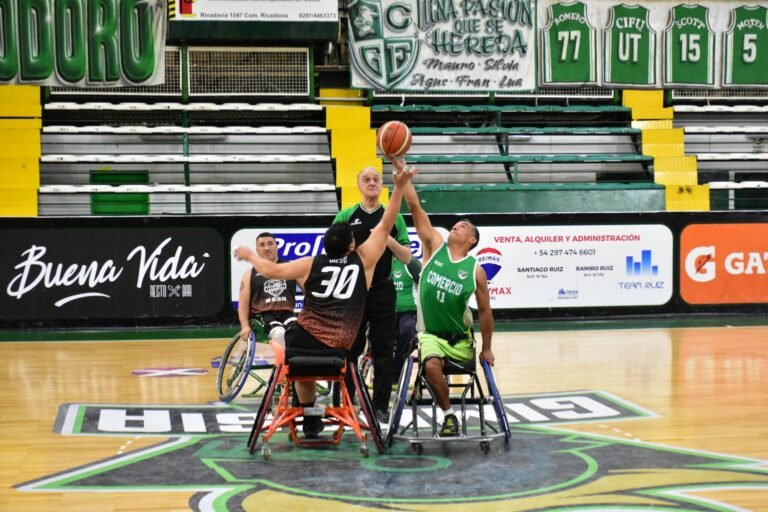 La Unión Comodorense Básquet Adaptado lanzó una campaña solidaria para participar del torneo nacional