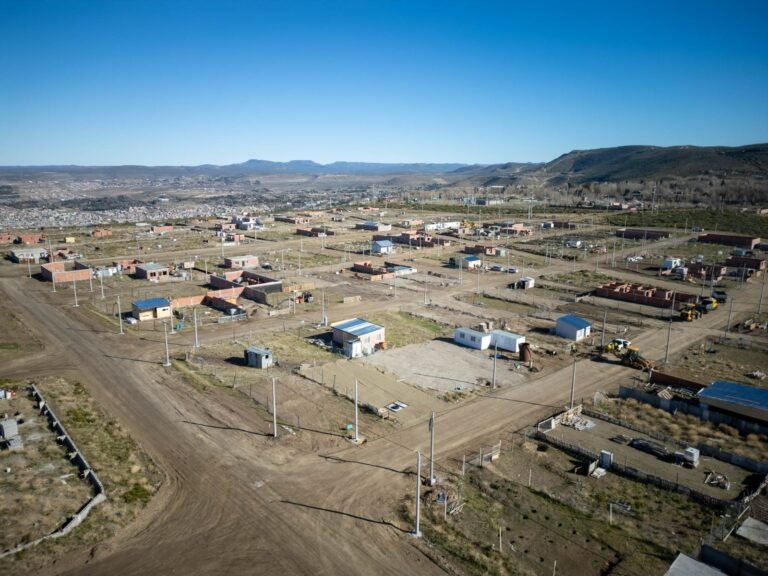 Nuevo llamado a vecinos de Radio Estación para actualizar su situación dominial