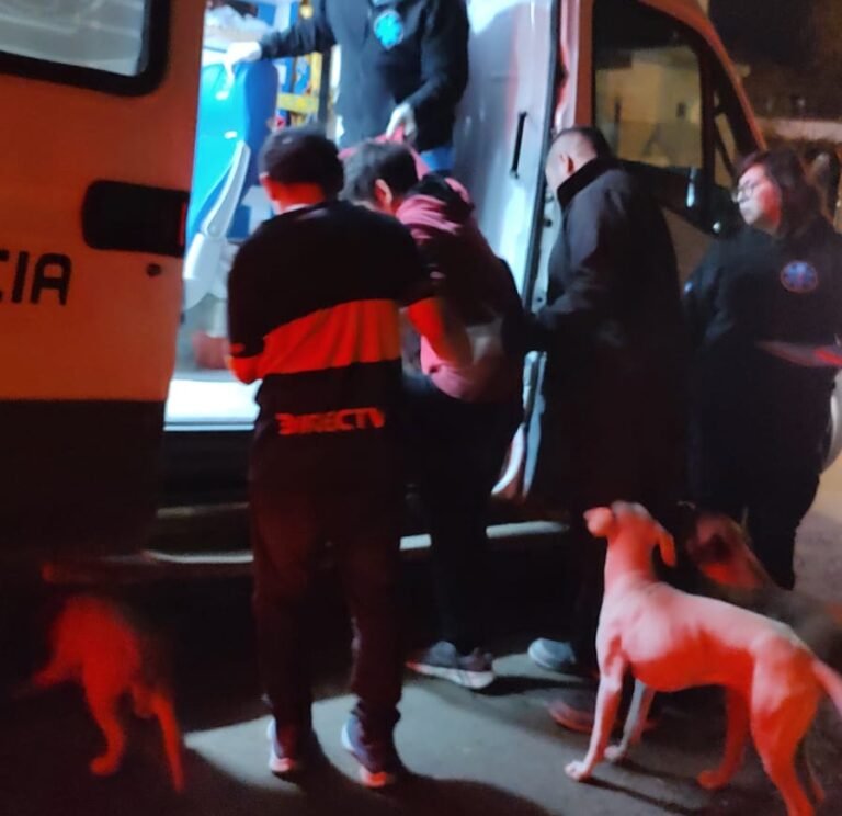 Apareció ebrio y con heridas de arma blanca: se negó a hacer la denuncia