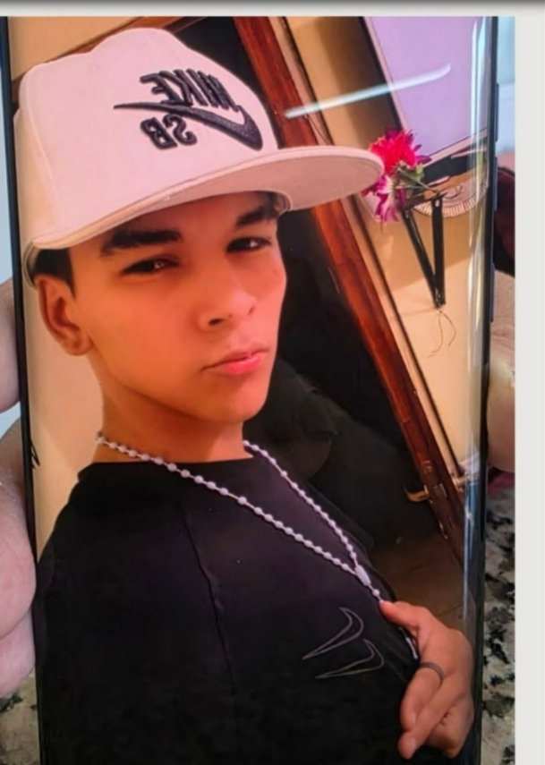 Buscan intensamente a un adolescente de 17 años