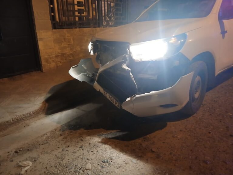 Choque en zona sur: una conductora circulaba con el seguro vencido