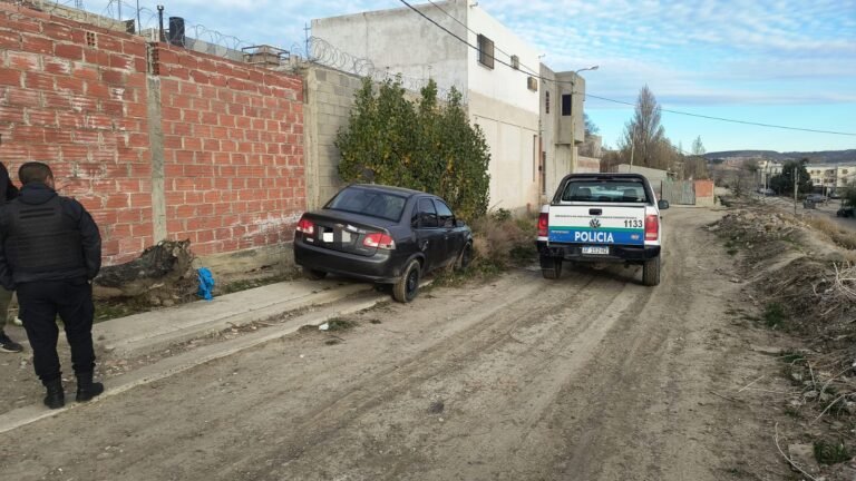 Encontraron en Las Américas el auto que había sido denunciado como robado