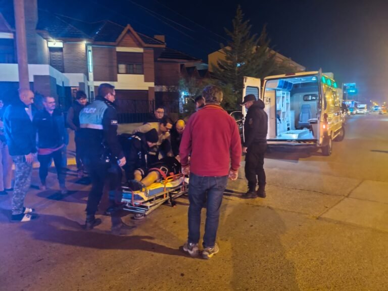 Un motociclista de 15 años terminó en el hospital tras un choque