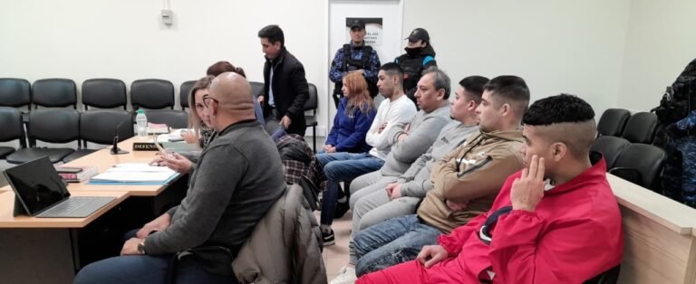 Mantienen presos a los cinco imputados por el tiroteo a la Oficina Judicial