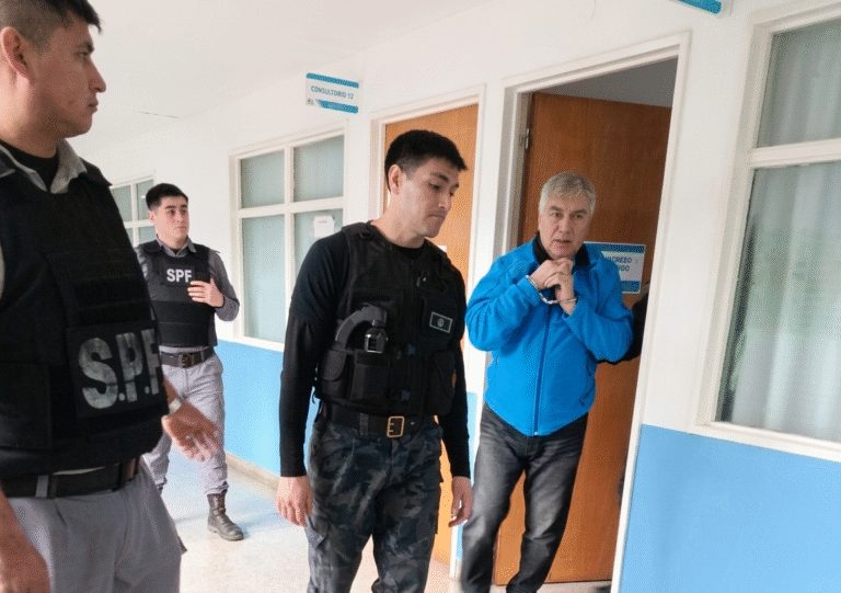 Internaron de urgencia a Lázaro Báez por un cuadro de pulmonía