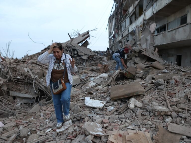 “Venezuela nos necesita”: reúnen insumos para los afectados por los terremotos