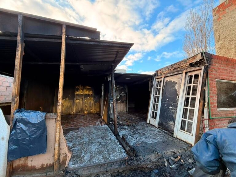 Una familia perdió todo en un incendio y necesita ayuda para volver a empezar