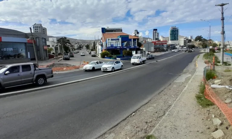 Insisten con el pedido de obras en la Ruta 3 tras el deterioro provocado por las lluvias