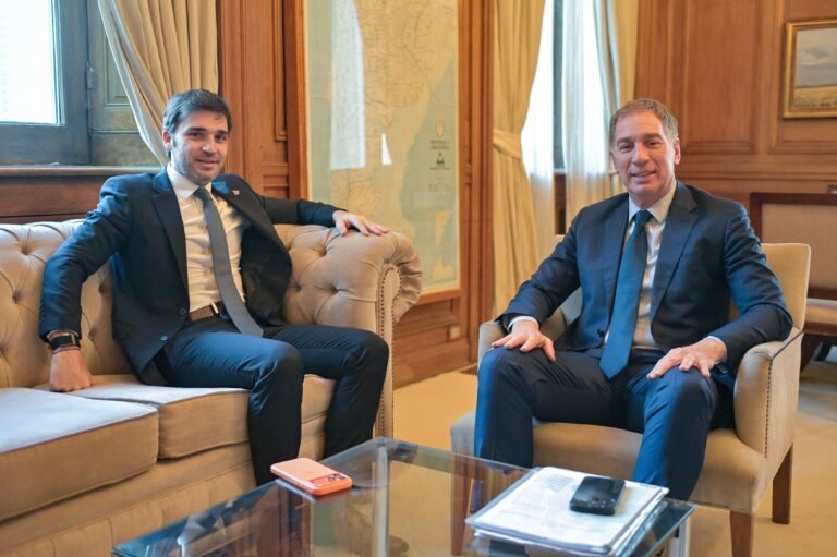 Torres se reunió con Santilli y confirmó que la semana próxima se licitará el Acueducto 