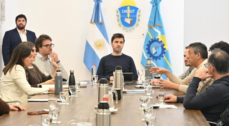 Provincia avanza en programas para abordar la salud mental en la adolescencia