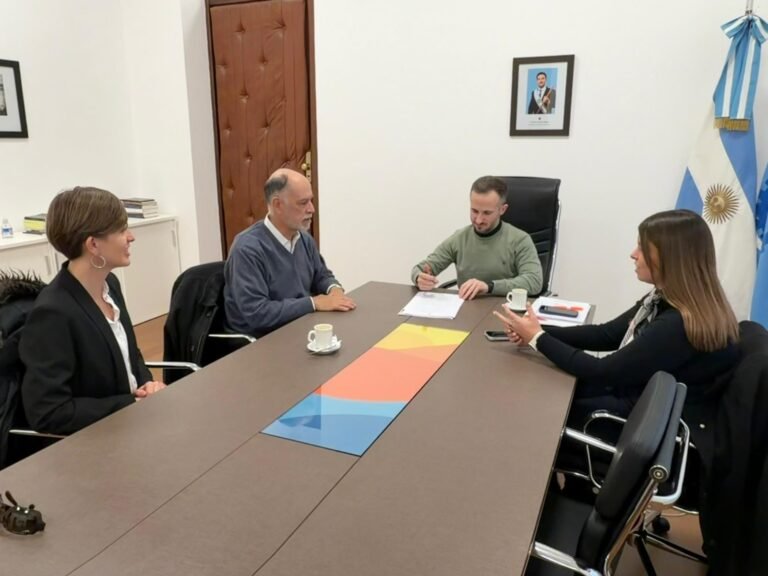 El Registro Civil y el Banco del Chubut se integran digitalmente para agilizar trámites