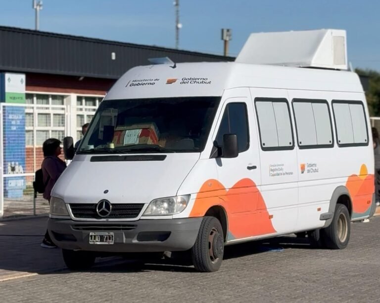 La Unidad Móvil del Registro Civil llegará a Comodoro con trámites de DNI, pasaporte y cambios de domicilio