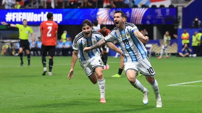 Argentina logró una remontada épica ante Egipto y se metió en los cuartos de final del Mundial