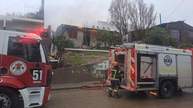 Le prendieron fuego la vivienda mientras radicaba una denuncia por violencia