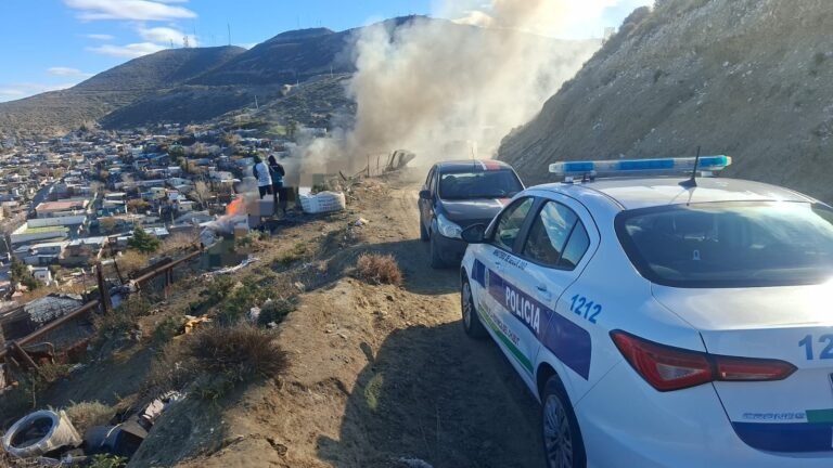 Pérdidas totales tras el incendio de una vivienda precaria