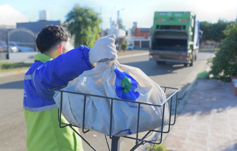 Cómo funcionará la recolección de residuos durante el feriado del lunes