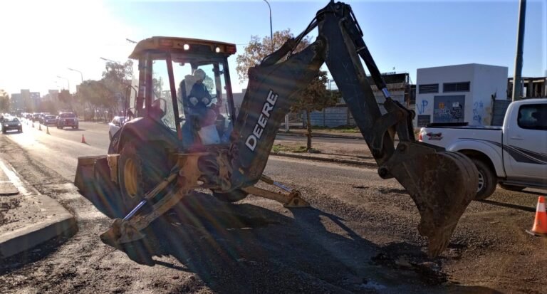 RN 3: continúan las tareas de bacheo sobre la avenida Yrigoyen