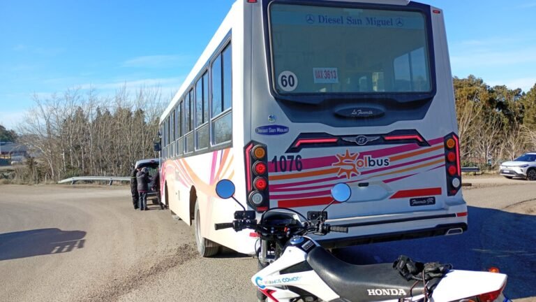 Uno de los nuevos colectivos de Solbus protagonizó un choque en Km 4