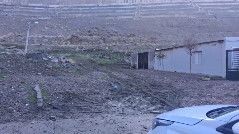 Detectaron una ocupación sin autorización en un terreno de la calle Chacabuco