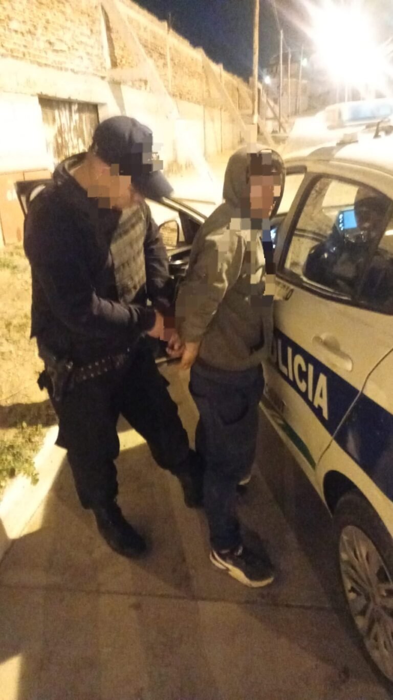 Lo identificaron durante un control y descubrieron que era buscado por la Justicia
