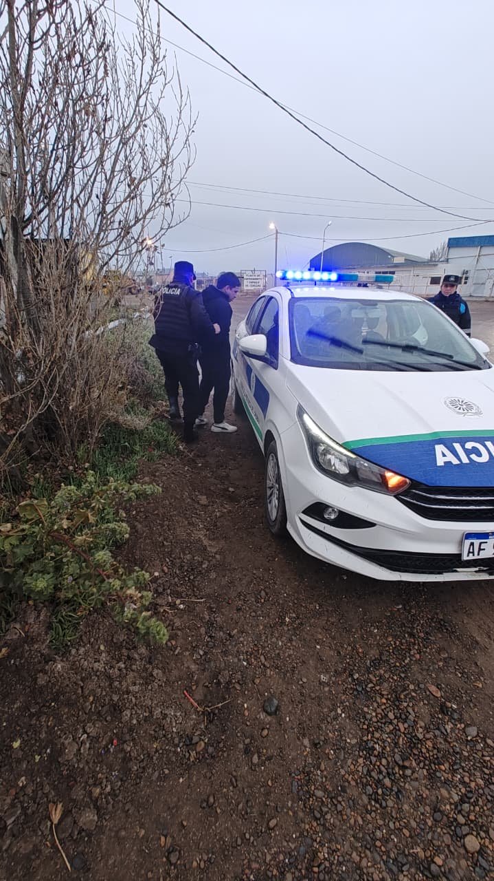 Detuvieron en Km. 8 a un hombre que tenía pedido de captura