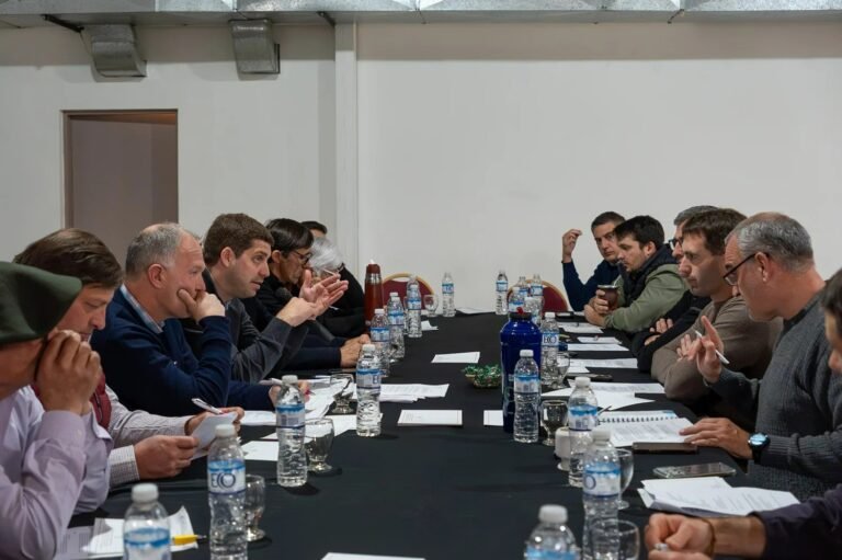 Las Sociedades Rurales advirtieron que el sector agropecuario “ya no admite más demoras”
