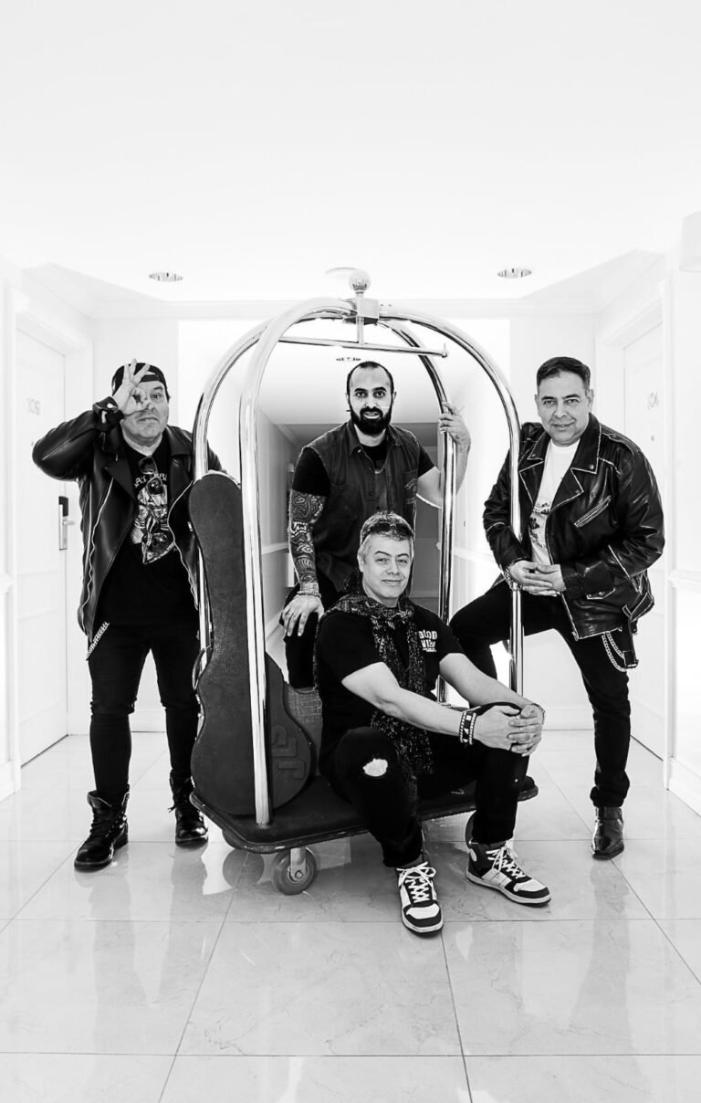 Una noche a puro rock comodorense: Zoom se presenta en el Centro Cultural