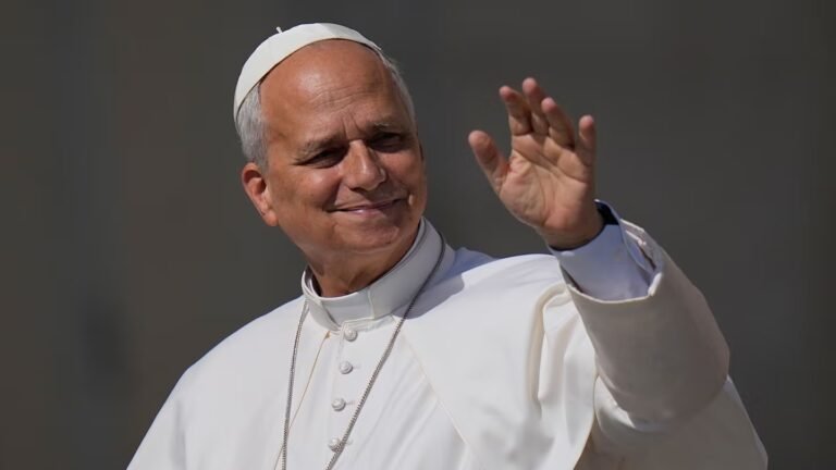 El papa León XIV confirmó que visitará la Argentina del 8 al 11 de noviembre