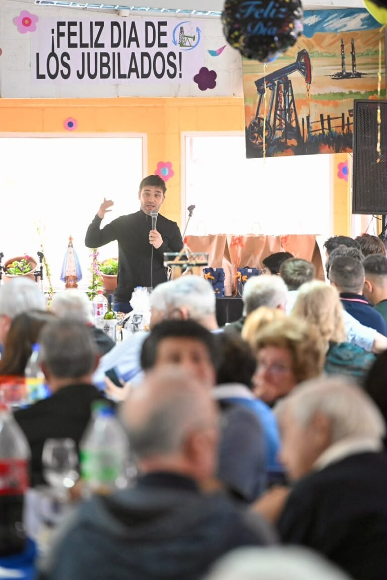 Torres: “No puede haber jubilados de primera y de segunda en Chubut”