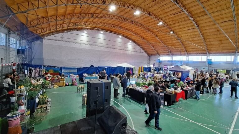 El Club Huergo reúne a agricultores y artesanos locales