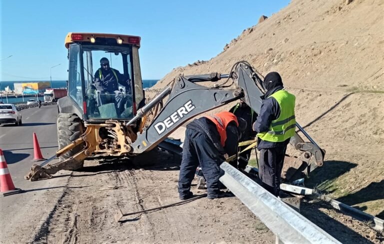 Vialidad reemplazó los guardrails dañados por un choque