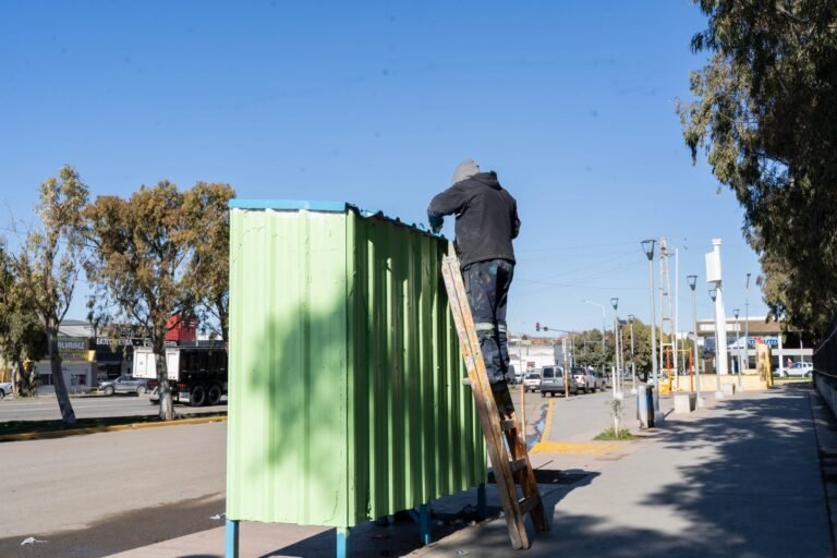 Avanzan las obras para poner en valor plazas, playones y espacios públicos
