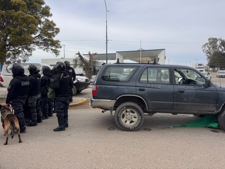 Dos hombres fueron detenidos tras el violento episodio durante la protesta de ATE