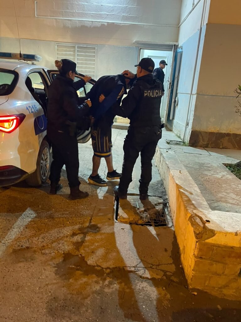 La Seccional Quinta concretó la detención de un sujeto con pedido de captura activo