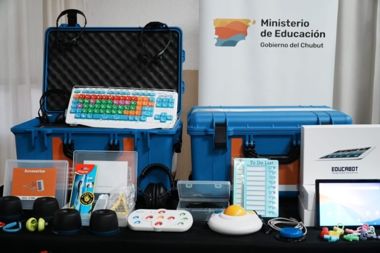 Tecnología e inclusión en el aula: la experiencia de las escuelas chubutenses llega a un encuentro federal