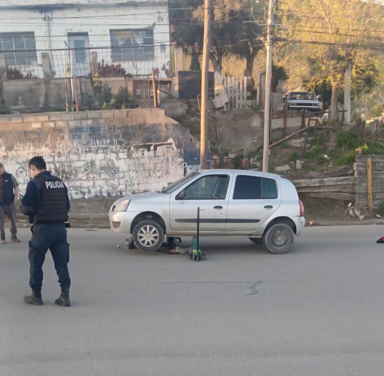 Un peatón fue atropellado en Avenida Rivadavia
