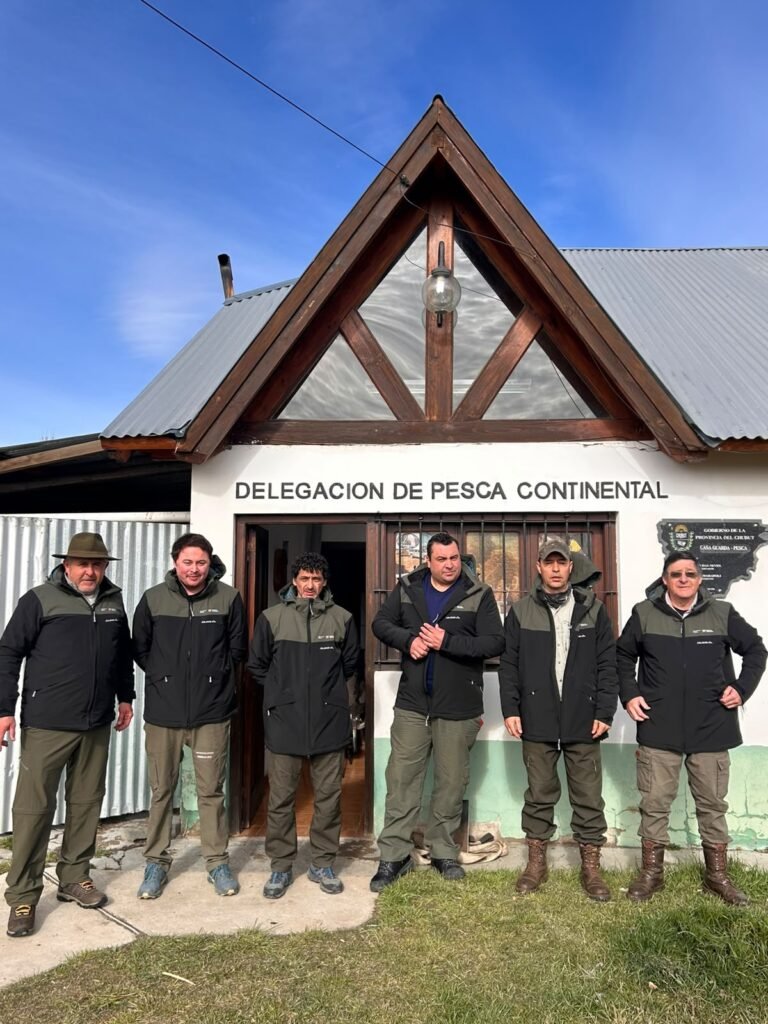 Provincia habilitó la pesca deportiva en algunos espejos de agua cordilleranos