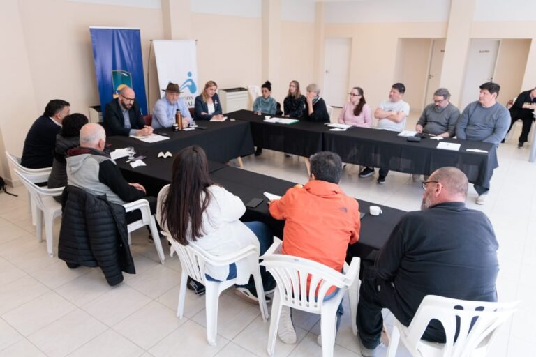 Reunión territorial en Saavedra: Othar abordó con vecinalistas limpieza, subsidios e infraestructura