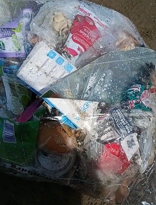 Alerta por residuos peligrosos: la empresa Urbana advirtió sobre el riesgo de colocar vidrios en bolsas domiciliarias