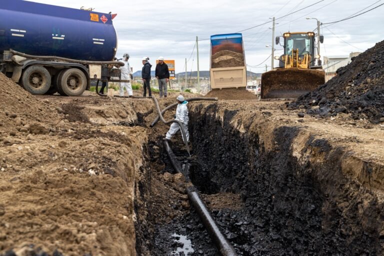 CAPSA deberá explicar las fallas de su oleoducto tras el derrame en Km. 14
