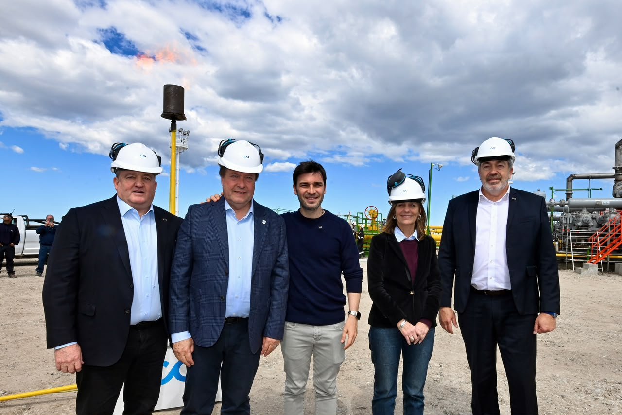 Inauguraron la planta compresora Holdich y habilitarán miles de nuevas ...